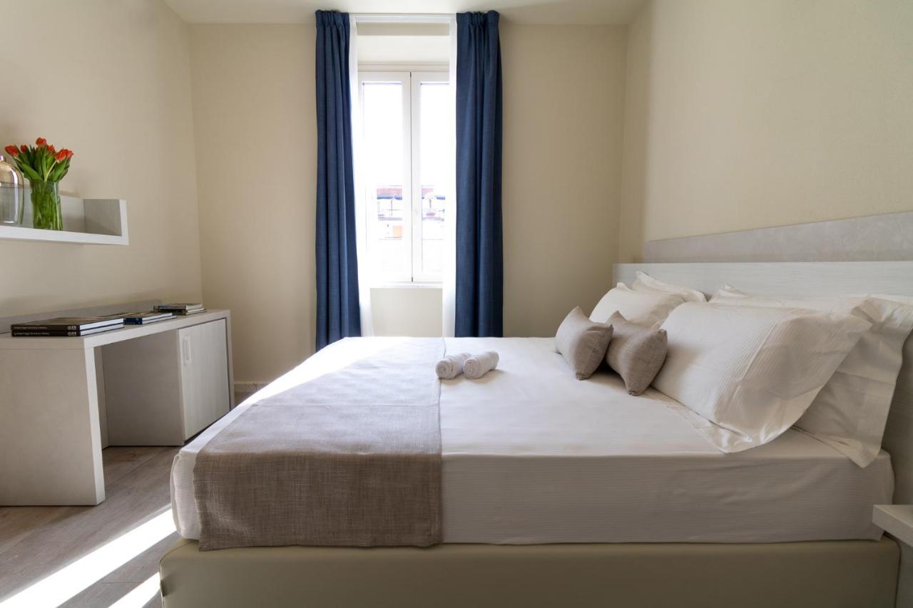 Doride Suites Boutique Hotel Marina Di Carrara Exteriör bild