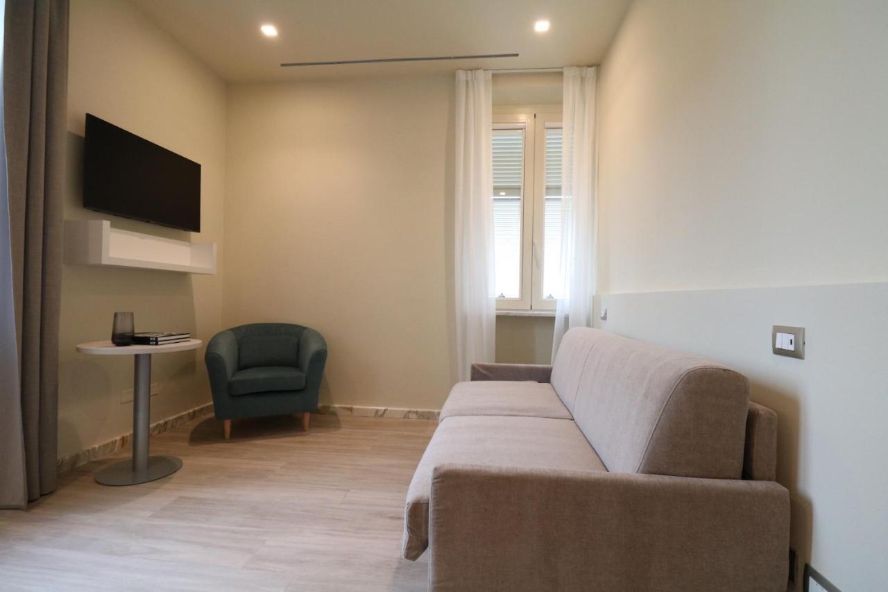 Doride Suites Boutique Hotel Marina Di Carrara Exteriör bild