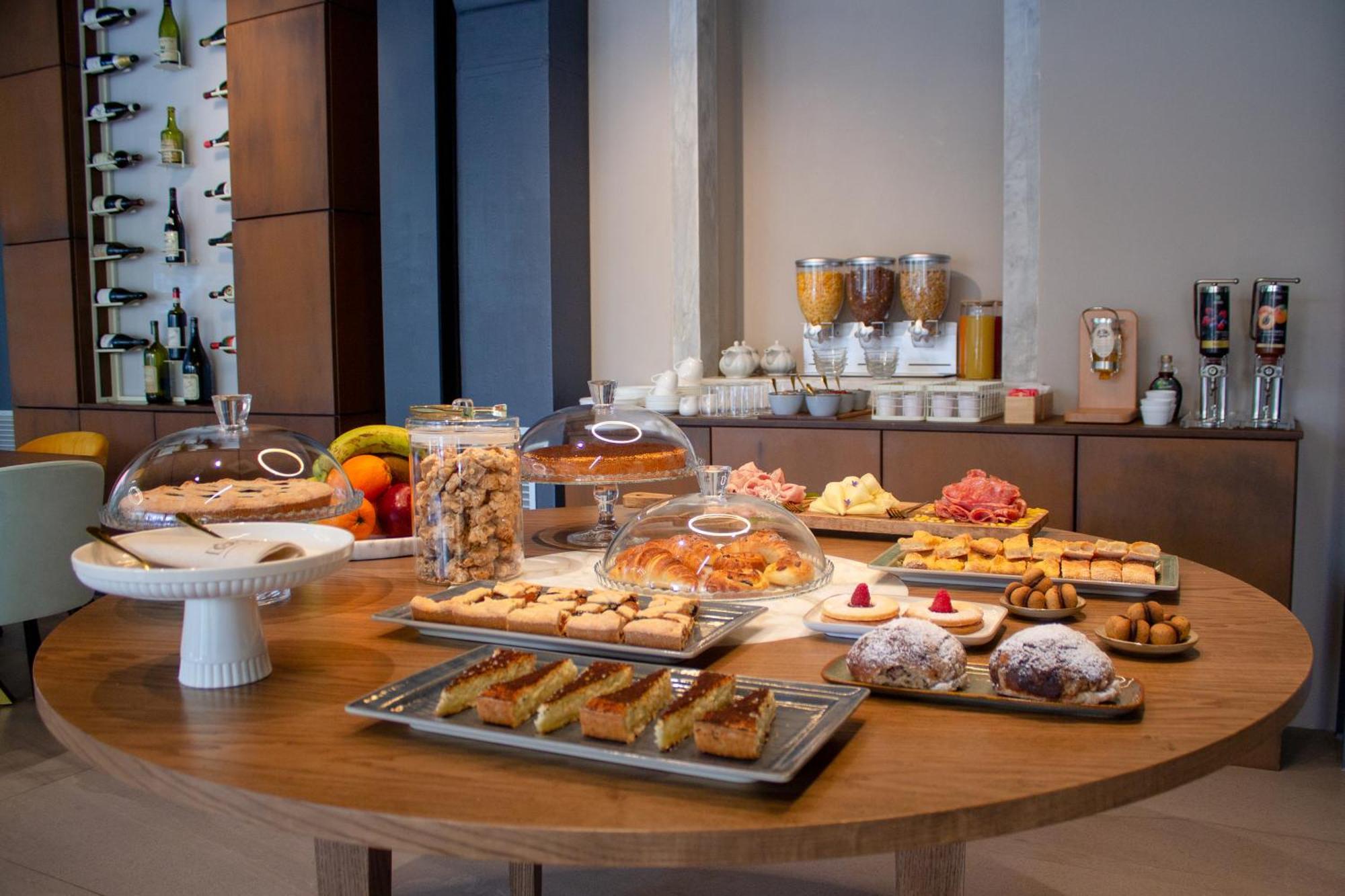 Doride Suites Boutique Hotel Marina Di Carrara Exteriör bild
